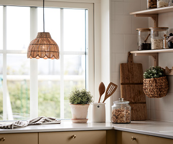 Kuhinjska razsvetljava Kuhinjska razsvetljava